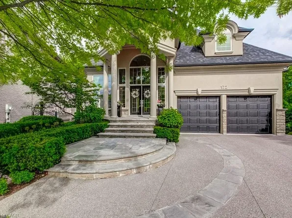 172 Diiorio Cir, Hamilton, ON L9K 1T3