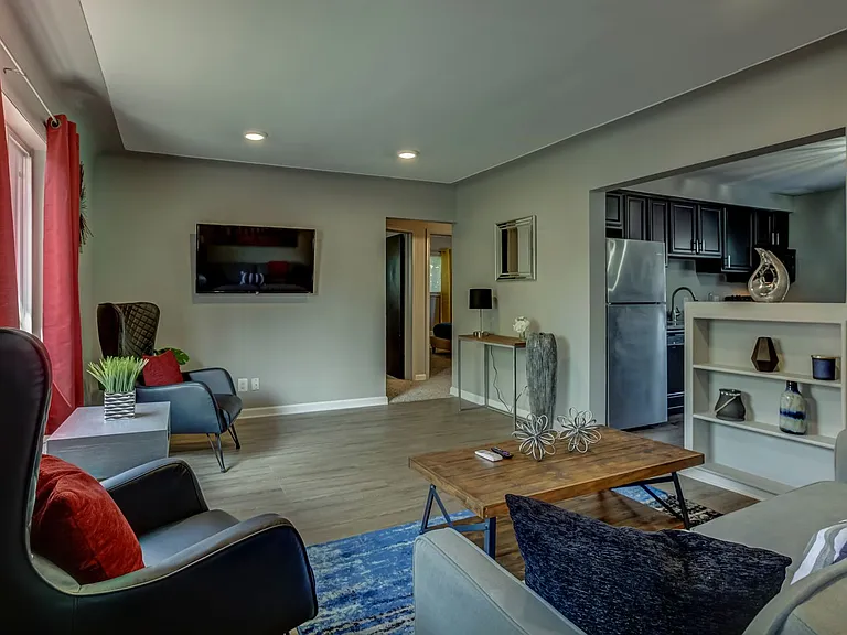 649 Maple Rd — Photo 9