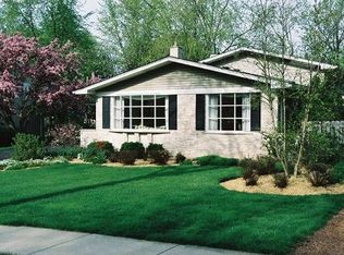 5818 Dearborn Pkwy, Downers Grove, IL 60516