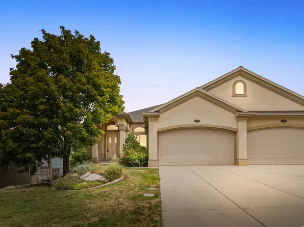 263 Edgemont Dr, North Salt Lake, UT 84054
