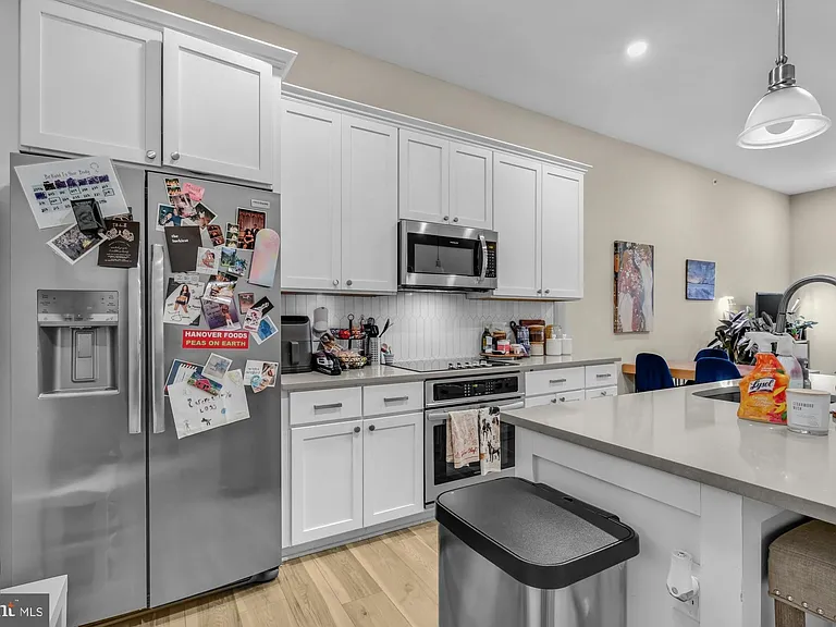 2621 Jefferson St #1R — Photo 5