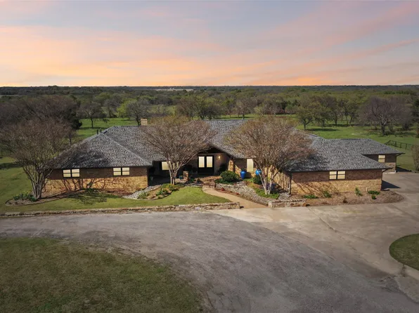 4517 Old Sherman Rd, Whitesboro, TX 76273