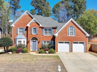 1150 River Overlook Dr, Lawrenceville, GA 30043