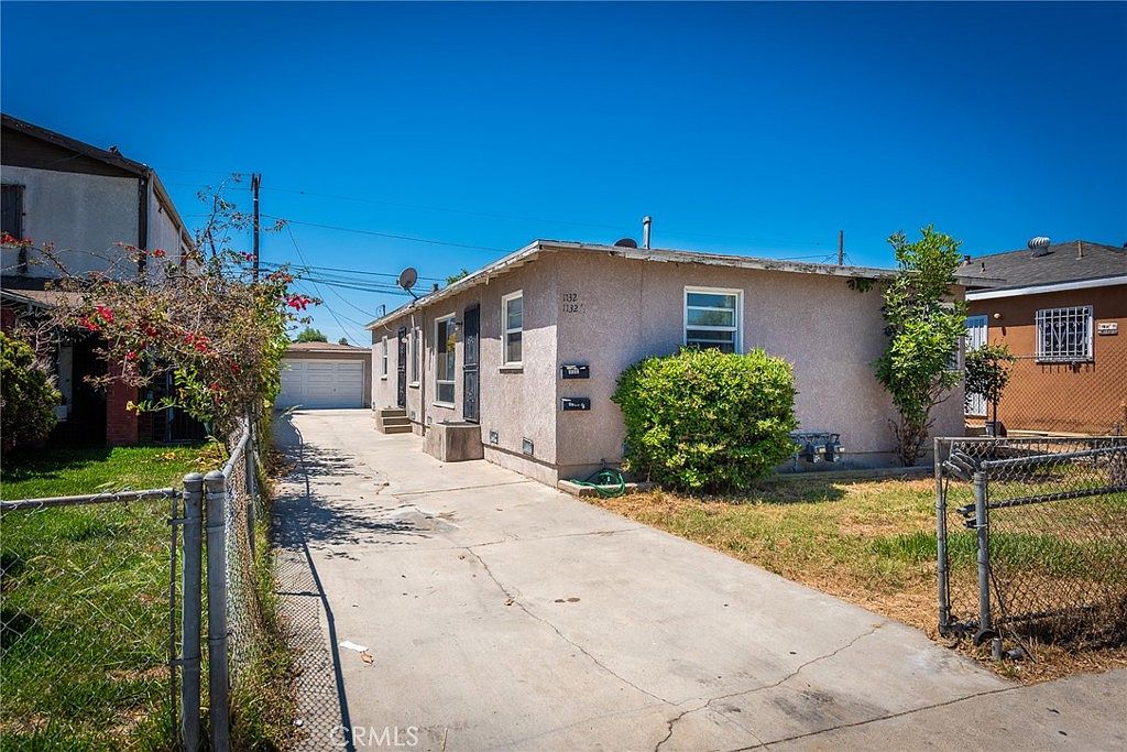 1132 E 65th St, Los Angeles, CA 90001 | Zillow