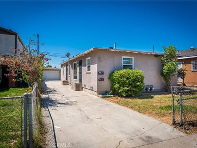 1132 E 65th St, Los Angeles, CA, 90001