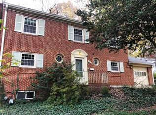 3401 Prince William Dr, Fairfax, VA 22031