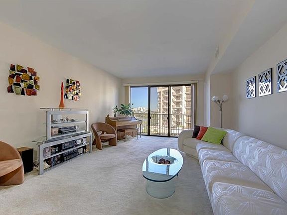 2nd image of 6 Belleview Blvd APT 404