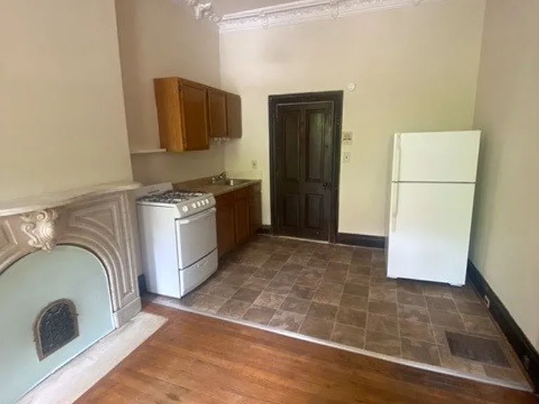 1706 Bolton St — Photo 26
