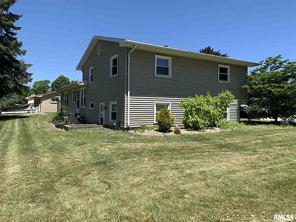 2nd image of 1602 Oriole Dr