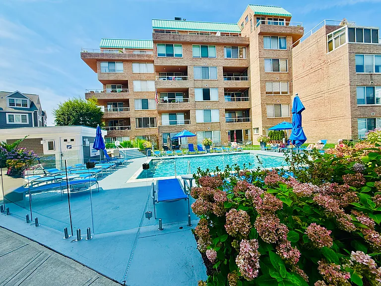 First Class Community with Pool + Spa