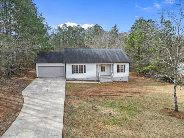 585 Pendergrass Dr, Statham, GA 30666