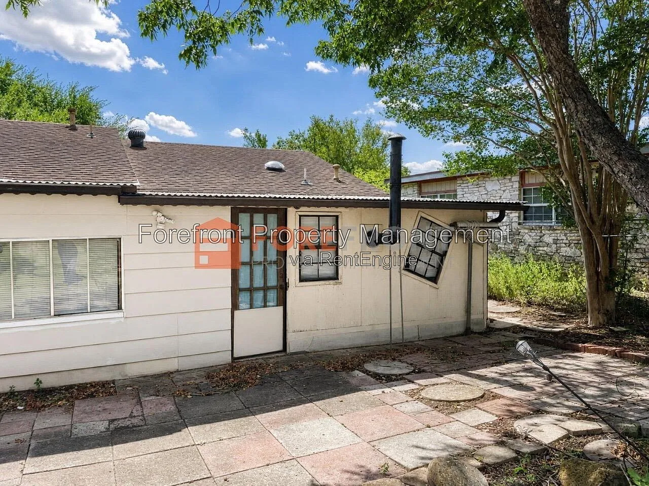 3 bed, 2.0 bath, 1468 sqft, $1,500 — Photo 4