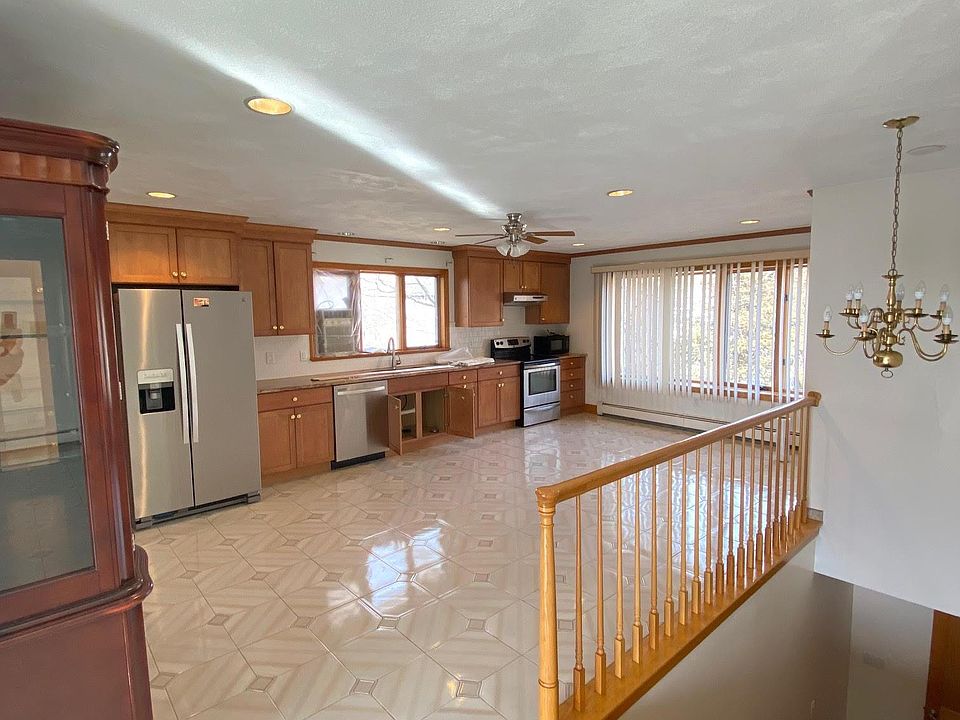 92 Cherry St, Gloucester, MA 01930 Zillow