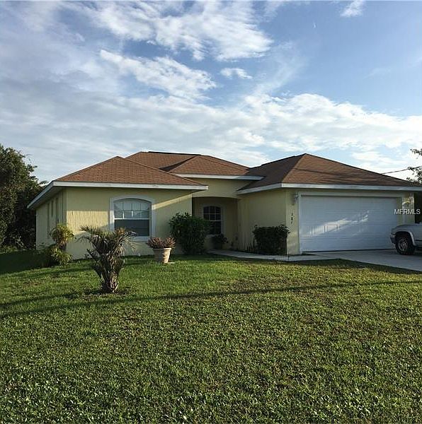 1st image of 381 Sweetwater Dr