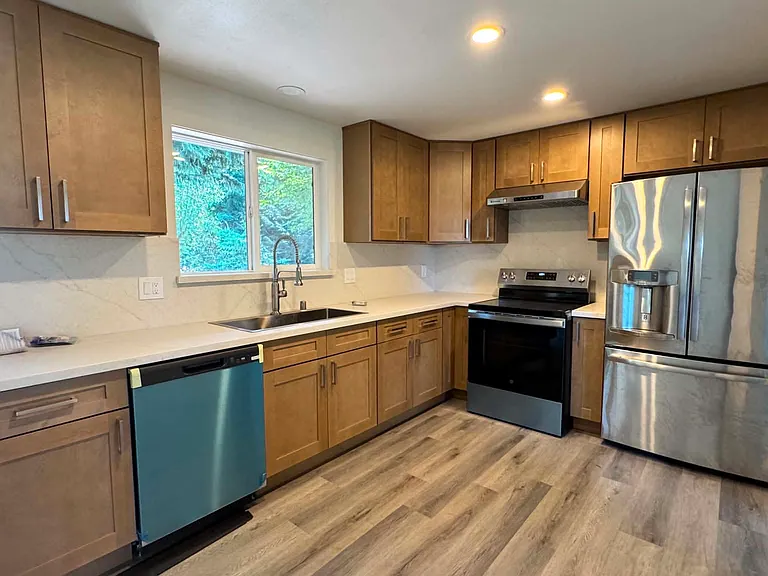 820 Carter Pl — Photo 1