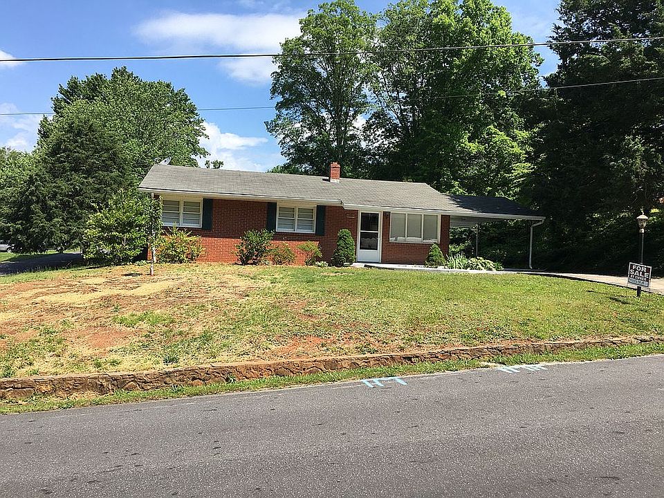 Brick Ranch Move-in Ready