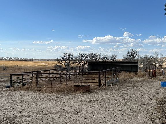 5th image of 10880 Road 85