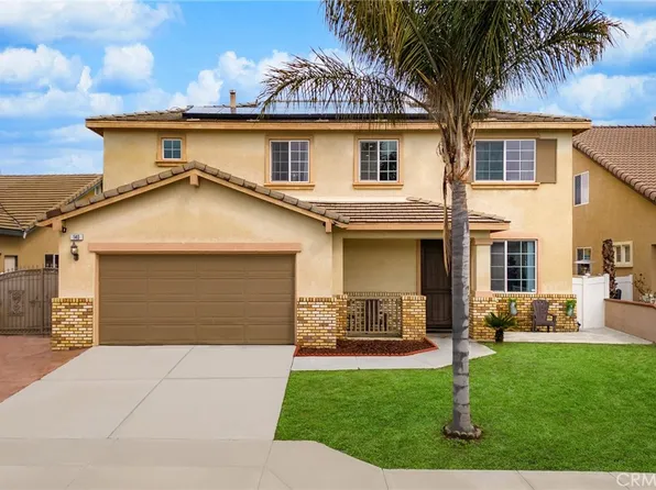 140 Galileo Ln, Perris, CA 92571