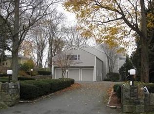 44 Neptune St, Beverly, MA 01915