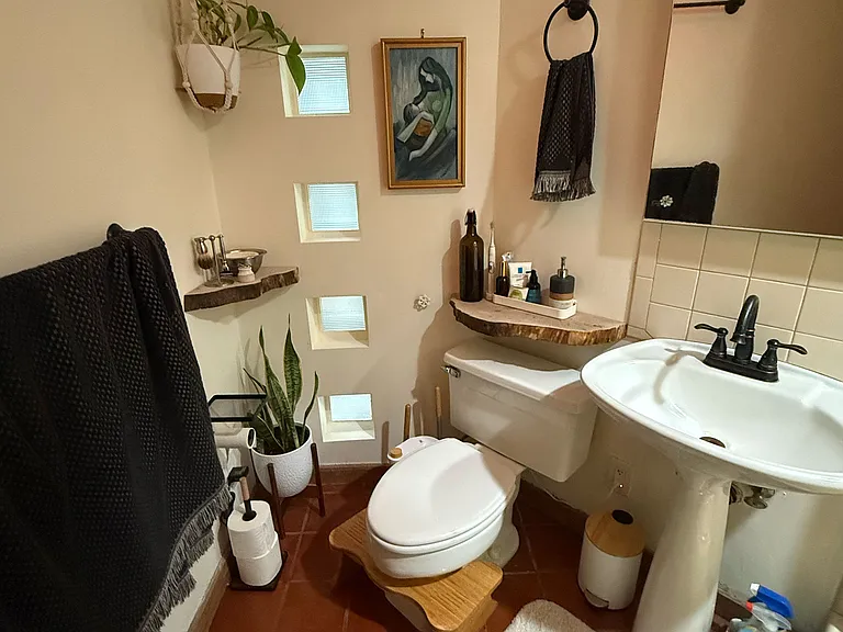3159 SW Hampshire St #B — Photo 7