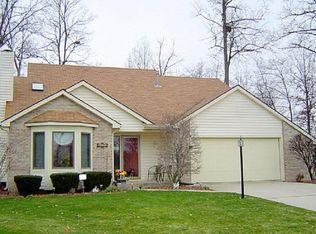 9426 Indian Tree Pl, Fort Wayne, IN 46835