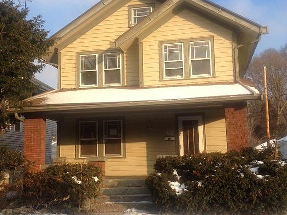 2nd image of 317 Kenilworth Ave