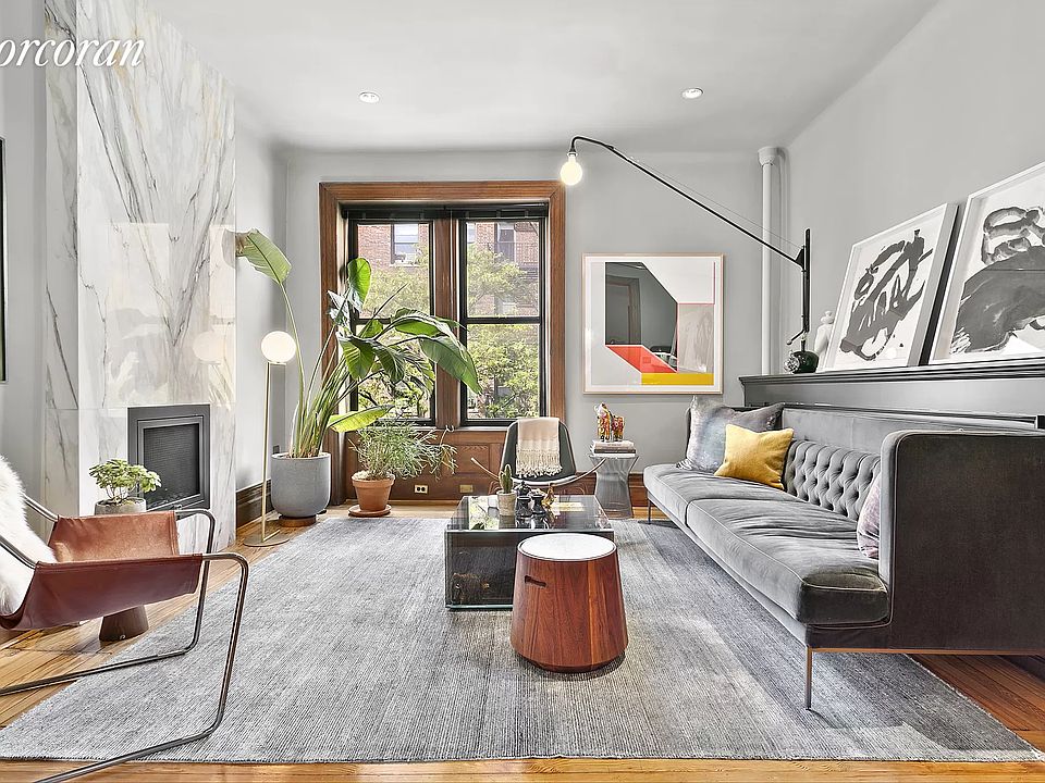 1st image of 234 W 21st St APT 34