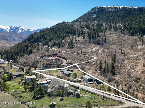 11400 S Hoback Junction South Rd, Jackson, WY 83001