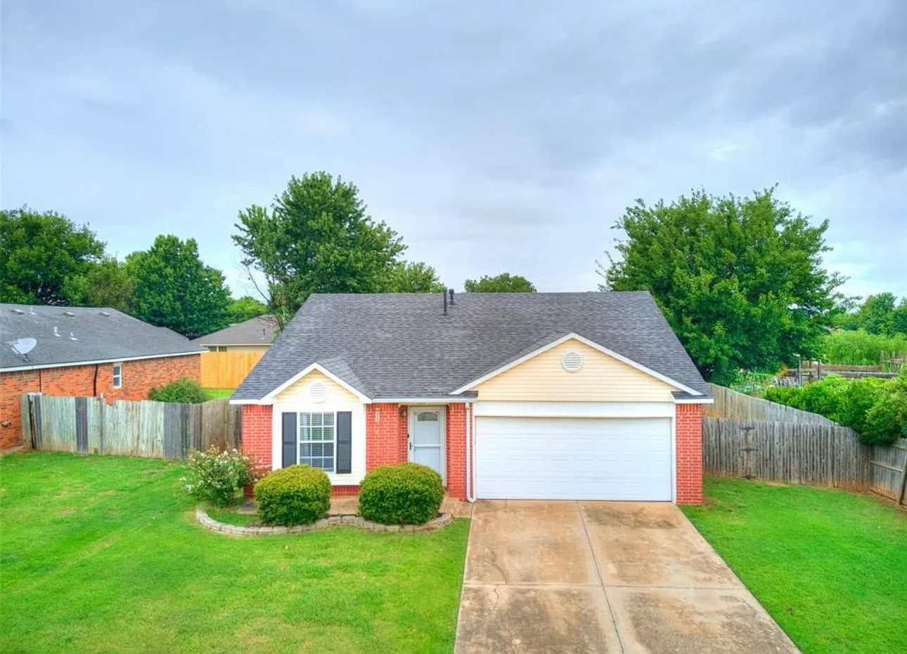 905 Boot Hill Ln — Photo 1