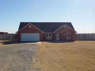 628 E Warren Rd, Blair, OK 73526