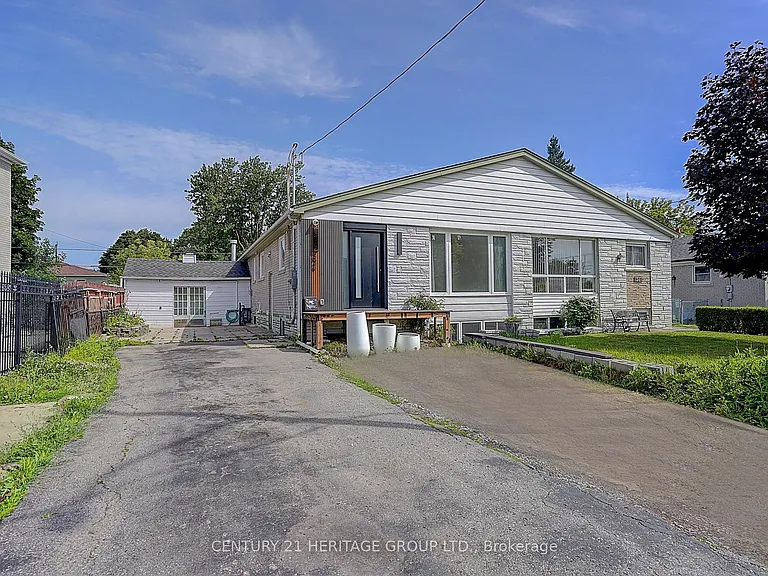 326 McConvey Dr — Photo 1