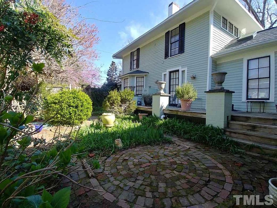 2nd image of 205 Vance St