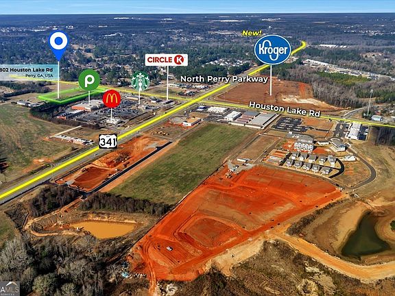 2nd image of 1802 Houston Lake Rd