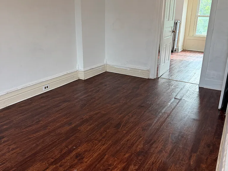 119 S Jefferson St #2 — Photo 3