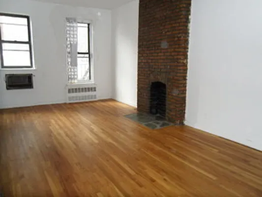 Rented by CitySites Real Estate Group | media 42