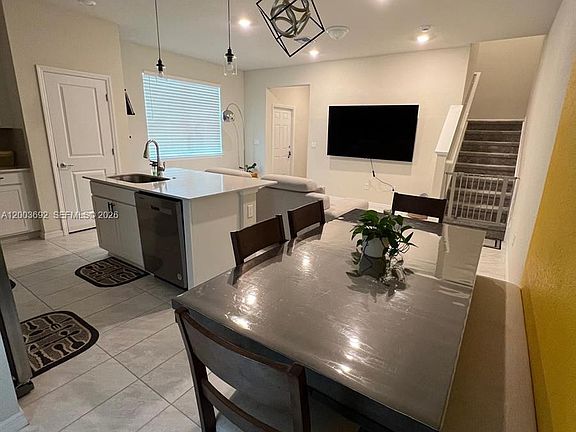 5th image of 3235 Watercress Dr