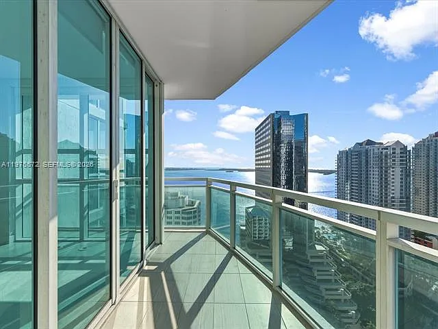 2 bed, 2.5 bath, $5,500 — Photo 2