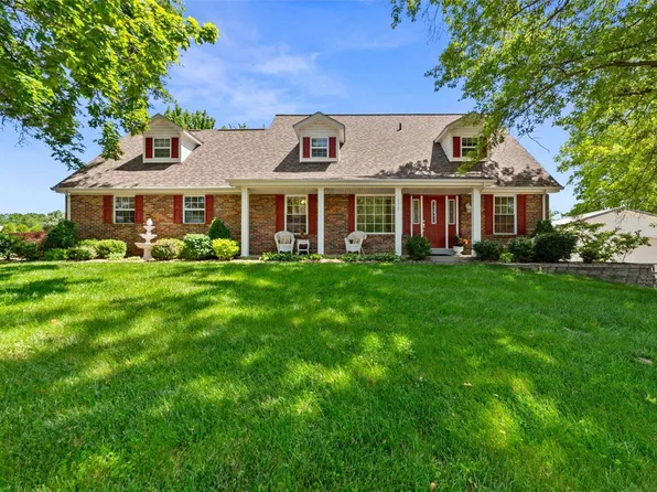 3427 Frontier Dr, Saint Charles, MO 63303