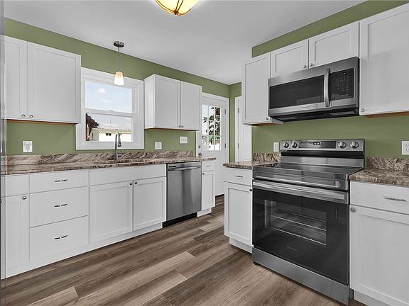 3rd image of 510 Wood St