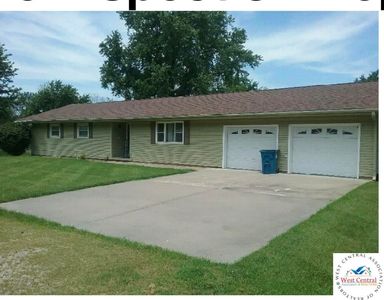 110 W Grand St, La Monte, MO, 65337