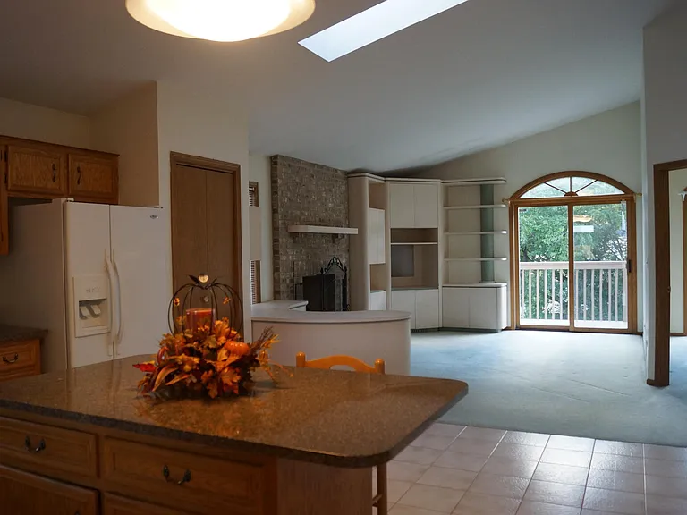 217 S Dryden Pl #2 — Photo 1
