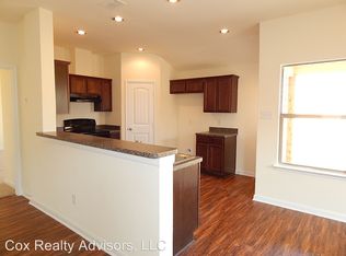 2843 Saint David Dr, Dallas, TX 75233