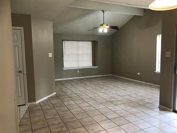 5th image of 10319 Bushy Creek Dr