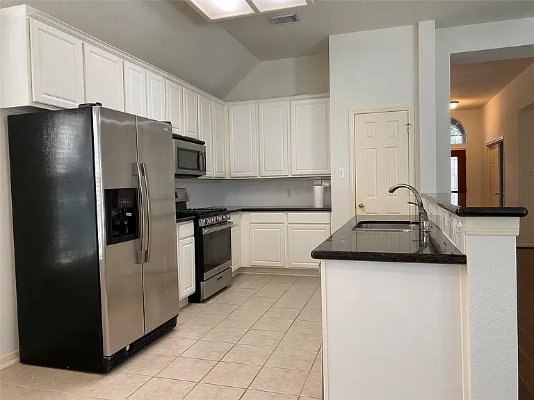 22502 Bristolwood Ct — Photo 13