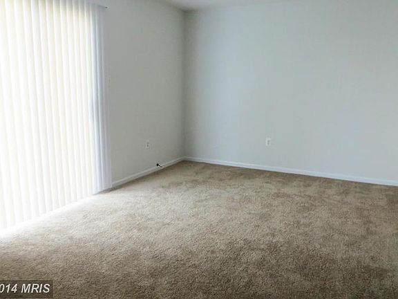 4th image of 45267 Woodstown Way