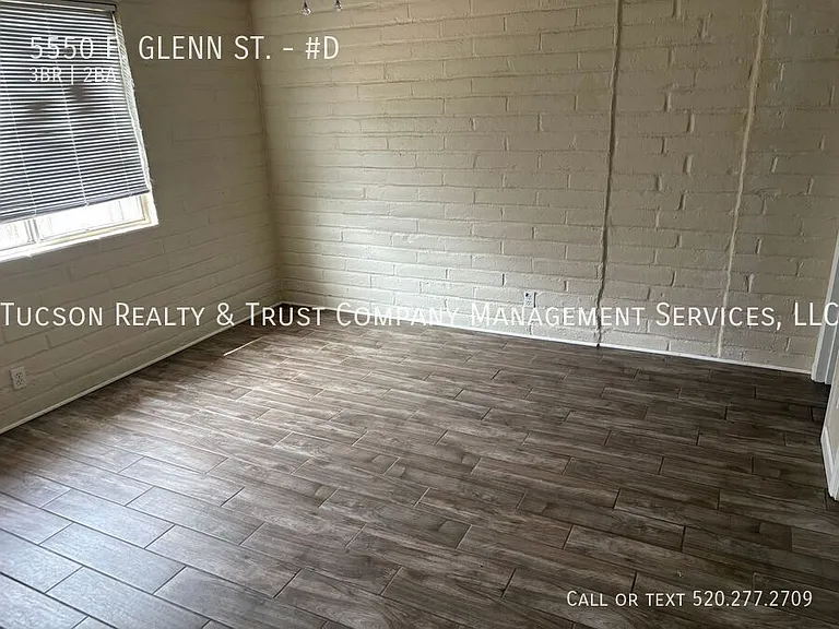 5550 E Glenn St #D — Photo 9