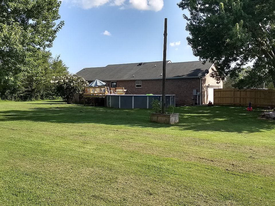 2nd image of 11840 Karo Rd
