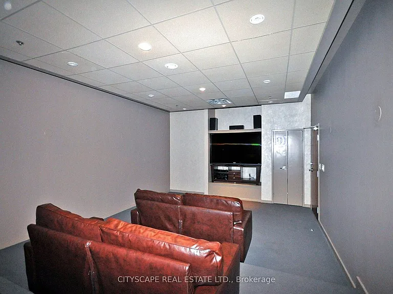1 Elm Dr W #2111 — Photo 44