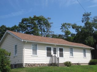 15 Gloucester Ave, Gloucester, MA 01930