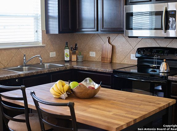 2nd image of 2134 Echo Hills Dr